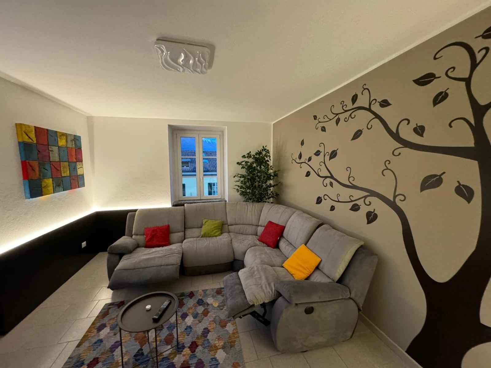 Colico Center Apartment Exterior photo